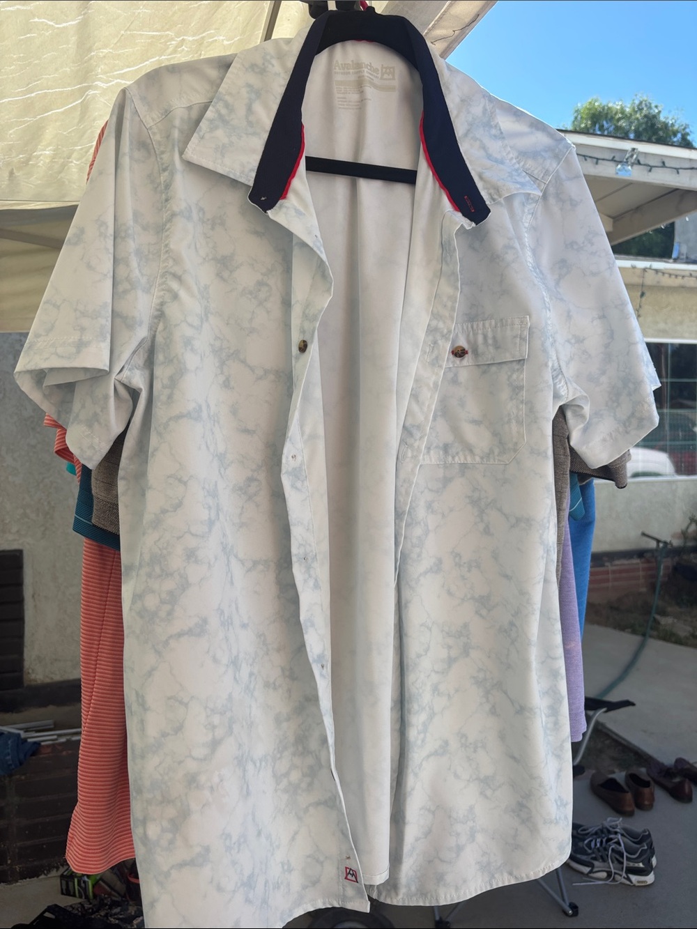 Avalanche Short-Sleeve Marble Print Shirt Jacket - White & Light Blue